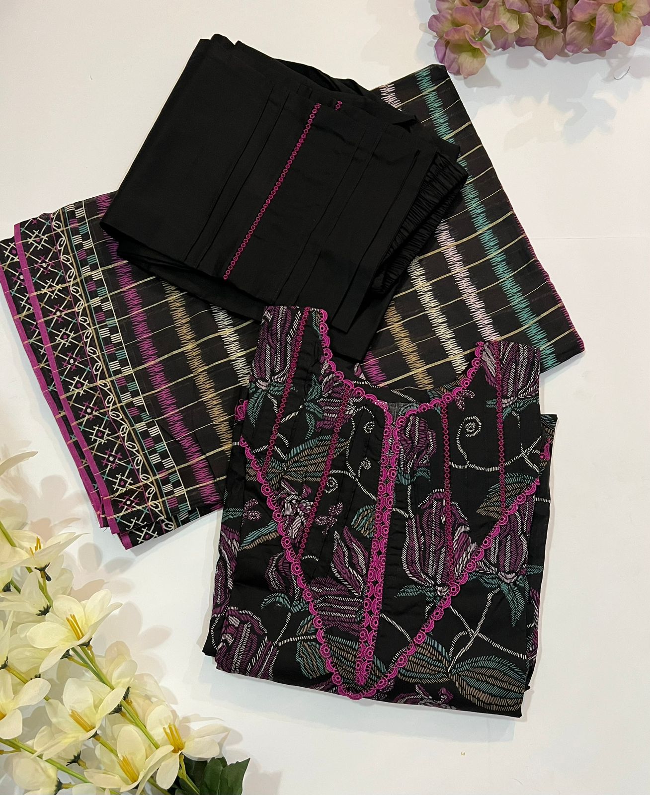 Purple touch 3pcs stitched
